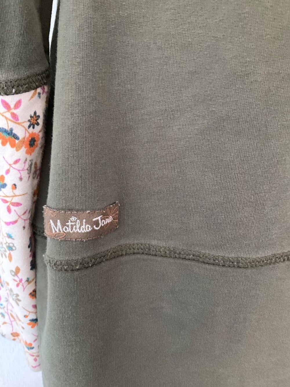 Matilda Jane sz Small Patches of Light Green Zip-Up Hoodie - Picture 5 of 6